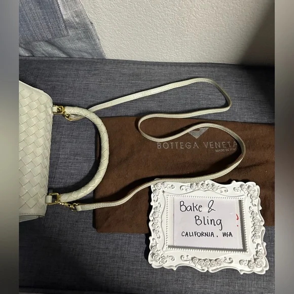 Bottega Veneta Light Sage Intrecciato Top Handle Crossbody Bag - Picture 15 of 16